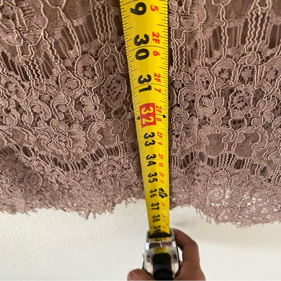 LEITH BEIGE LACE DRESS - Picture 9 of 13
